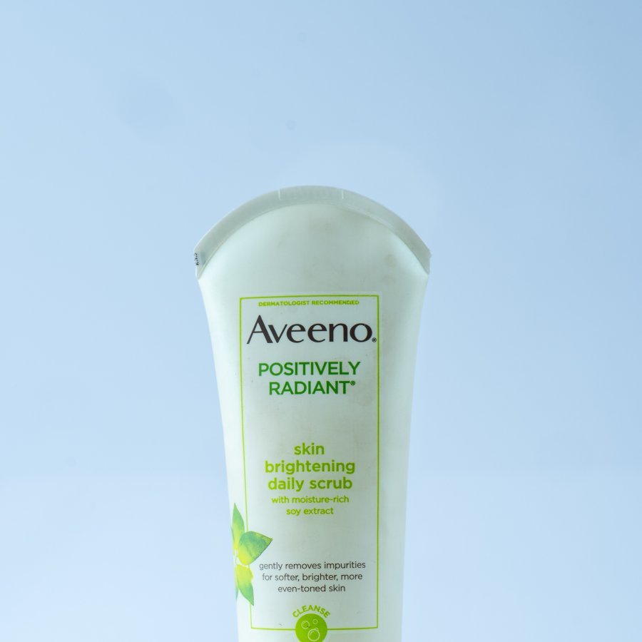 Aveeno positive radiant exfoliant 198 g